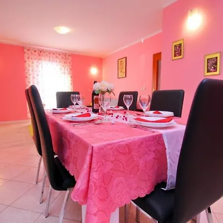 Holiday home Holiday Mihael